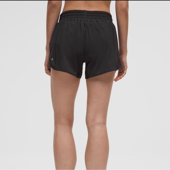 Lululemon Hotty Hot LR Short 4” Lined - Picture 2 of 8